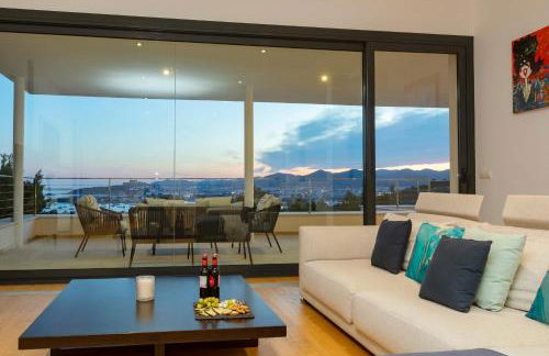 Ibiza Town Modern Villa Sleeps 10 - Photo 35