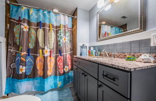 Wet Feet Retreat at Weeki Wachee, The Perfect Riverfront Escape - Foto 36