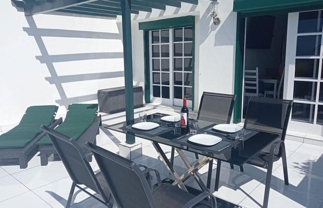 Front Line Seafront Apartment With all day Sun! - Foto 12