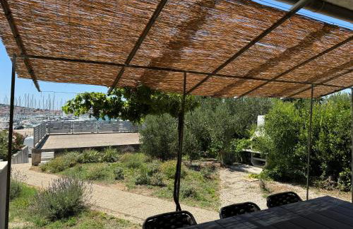 HOUSE IVY - Photo 18