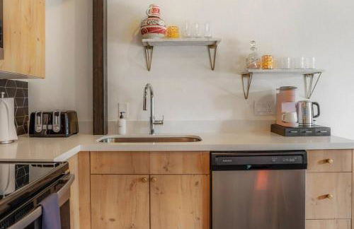 Maltby Motors 3 - Low Rider Loft near Downtown - Foto 8