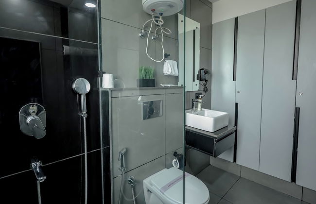 BedChambers Serviced Apartment, Golf Course, Gurgaon - Photo 32