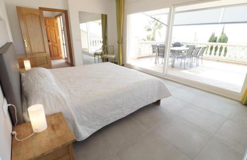 Disfruta de esta casa con fantásticas vistas, piscina y jardín privado situada en Can Isaac, Palau Saverdera, Costa Brava - ES-366-6 - Foto 29