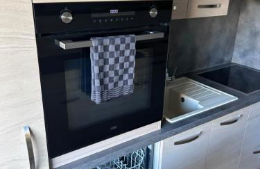 Olympie, airport, train and tram station Fully equipped for 3 peoples - Foto 11