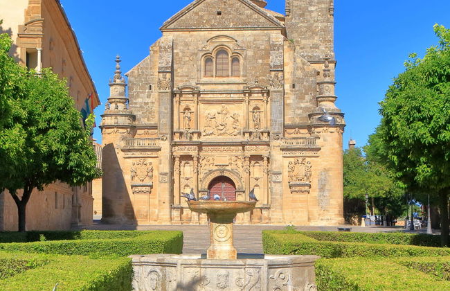 Tour por la Úbeda enigmática con música - Foto 1