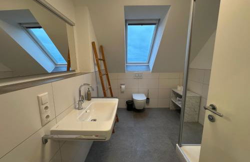 Grand Suite - Perfekt für 6-8! Parken Flughafen - Foto 20