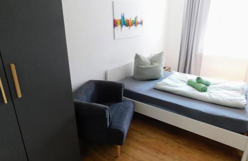 Apartment in Magdeburg-Salbke mit Balkon und WiFi - Foto 1