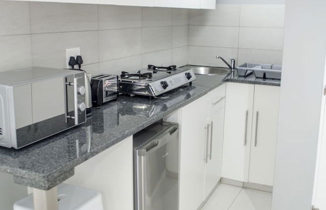 Cape Town Micro Apartments - Photo 9