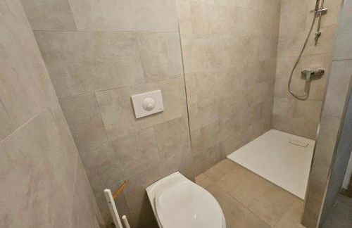 Appartement moderne à Lucciana avec terrasse ensoleillée. - Foto 13