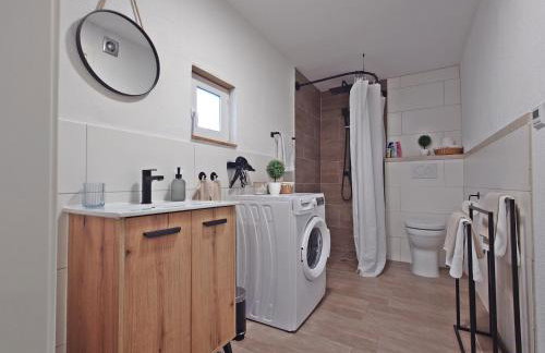 JIRVISTA-Homes, voll ausgestattete Wohnung im EG, kontaktloser Zutritt - Foto 2