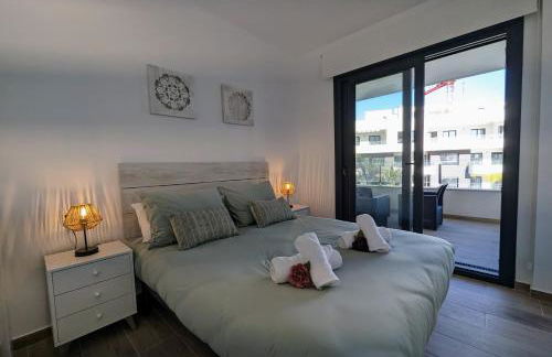 Poolside 2BR apartment Villamartin - Foto 16