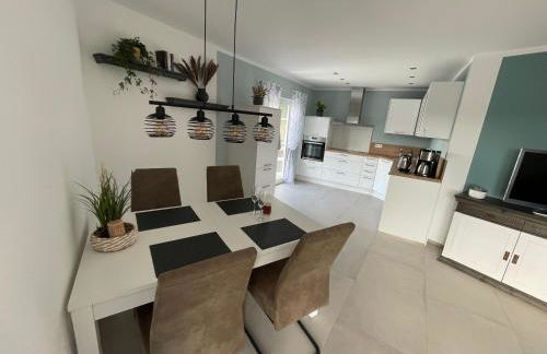 FeWo am Ortsrand von Roßwangen - Foto 1