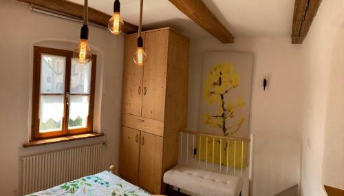 Falkner Turm - Foto 5, wardrobe