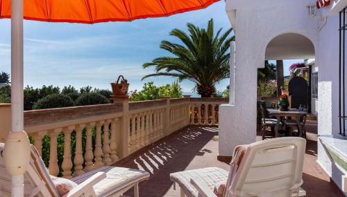 Funny View Beach Sea Apartments - Photo 2