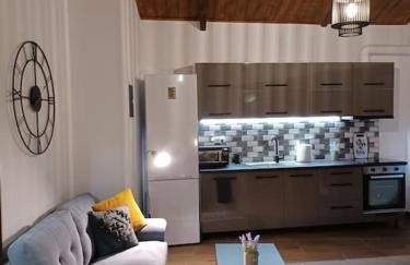 Luxury Apartment with balcony - Photo 9