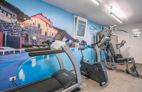 Stunning Home In Magliolo With Sauna - Photo 38