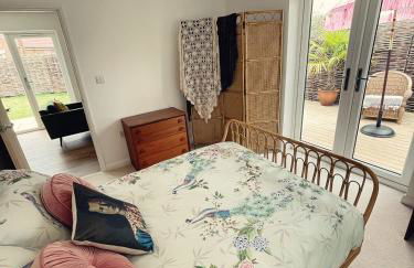 Living Like a Local at Dotties - Foto 44