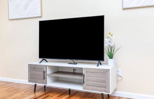 Bright & Cozy Stay in the Heart of Hartford - Foto 3