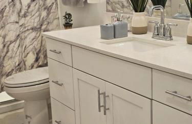 genie palace at statefarm stadium - Photo 5