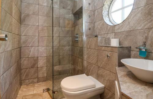 Dolly's House - Photo 30