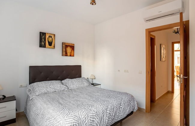 Beautiful and Cosy Apartment in a Wooded and Mostly Quite Rustic Ambience - Photo 4