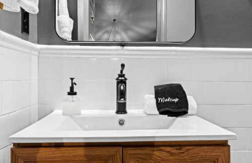 Gatsby House Luxe 3BR Game Room Hot Tub - Foto 27