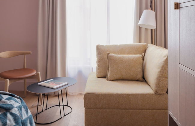 Zanzibar Locke - Photo 71