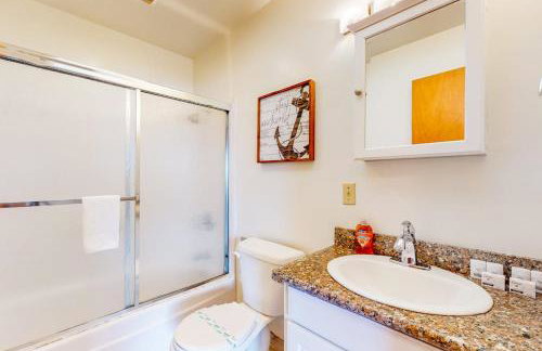 Comstock Retreat - Photo 20