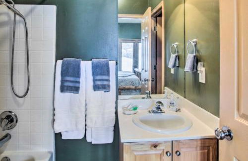 Cozy Eden Condo with Mtn Views in Wolf Creek Resort! - Foto 18