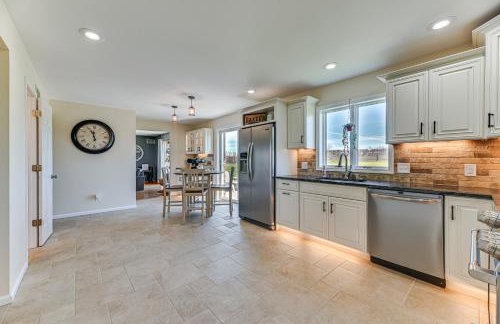 Geneva Family Home with Patio Near Seneca Lake! - Foto 11