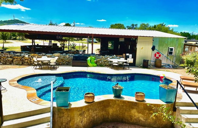 Log Cabin for Family Glamping Vacation near San Antonio - Foto 68