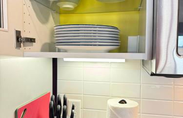 Moody Upscale Downtown Saugatuck Getaway - Foto 28