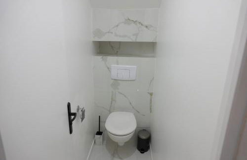 Maison neuve et contemporaine, alliant modernité et situation stratégique à 12km de Paris et 8km de Versailles - Photo 23