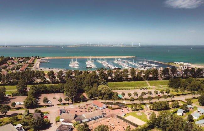 Chalet at Roompot Beach Resort Near the Coast - Foto 15