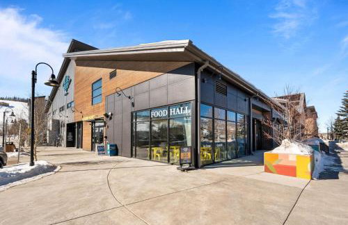 ElevateA Rooftop - Silverthorne - Foto 47