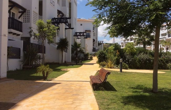 2 Bed-sleeps 4-private Patio-pool-aircon - Foto 14