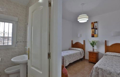 Apartamentos El Madroñal - Foto 4