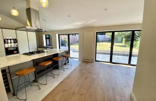 Luxury 5 Bedrooms House in Milton Keynes - Foto 42