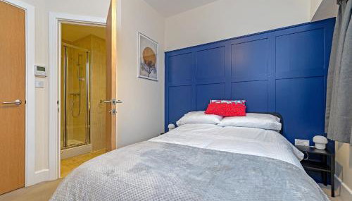 PRIME CITY CENTRE MK STAY, Stylish Spacious Apartment, AIR CONDITIONG, Two bathrooms, FREE GATED ALLOCATED PARKING & Lift access - Foto 4