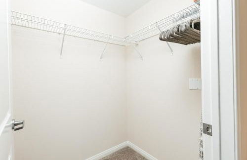 Luxury One Bedroom minutes from The Grove - Foto 32