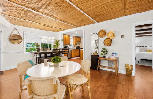 2 Homes • Hot Tubs x2 • Heated Pool • Fire Pit - Foto 65