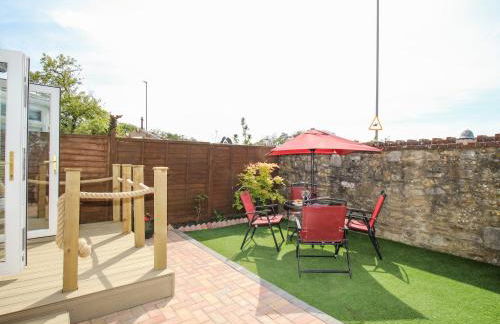 Knapp Cottage - Photo 35