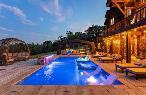 Pinnacle Pointe by Relaxtay 600 Acre Private Luxury Estate with Spa, Pool, Theater and Lake - Foto 59