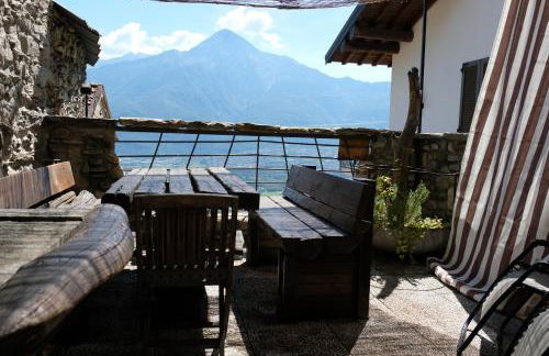 Appartamenti montemezzo le case in pietra Vista lago - Photo 13