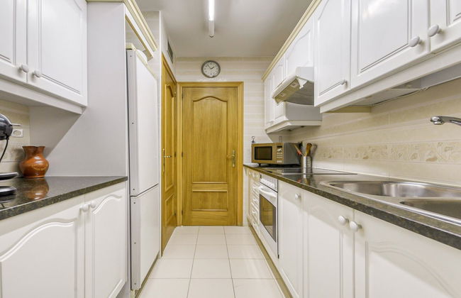 Apartment in Roses Near Playa de Roses Beach - Photo 10