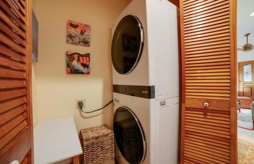 On 10 Acres! Serene Nevada City Retreat with Hot Tub - Foto 28