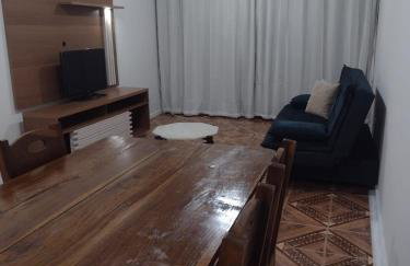 Apartamento amplo 10 mim da praia - Foto 35