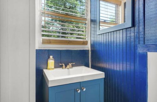 Twin Pines Retreat - Lake, Firepit and Games - Foto 74