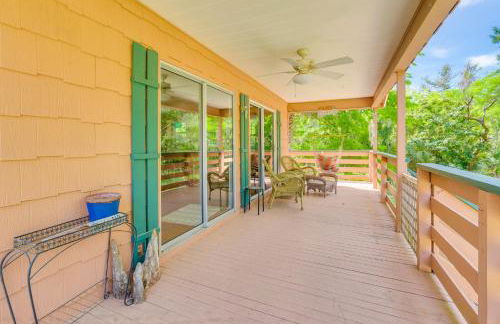 Relax Fireside Riverfront Inglis Duplex with Dock - Foto 16