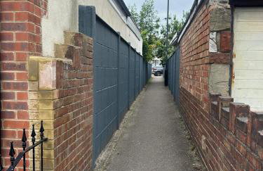 Garden Guest House - Photo 20